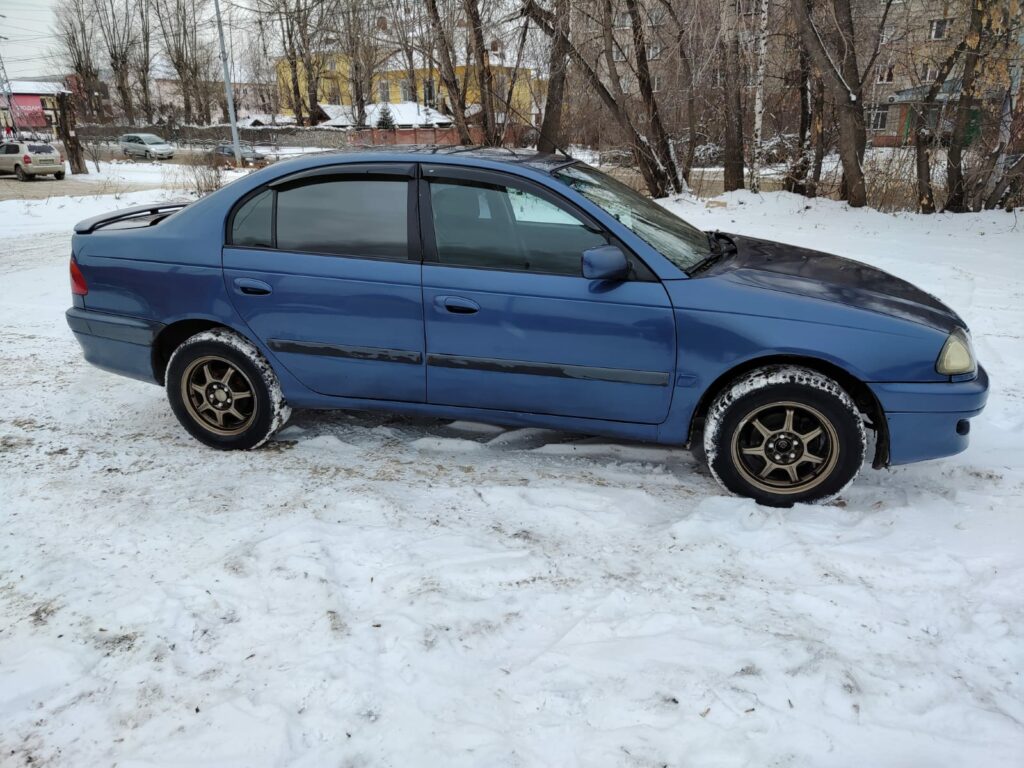 Toyota Avensis, 1999 год - Выкуп автомобилей в Томске